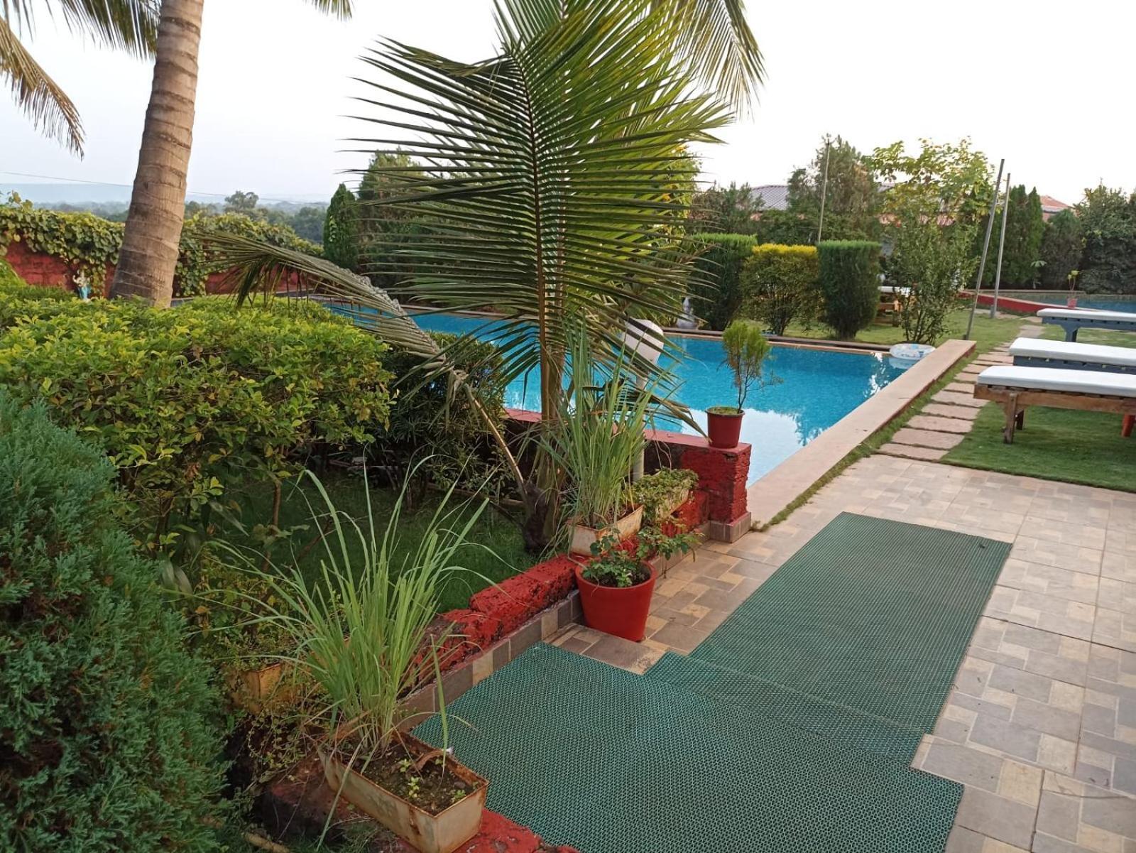 La Papa Resort Morjim Buitenkant foto