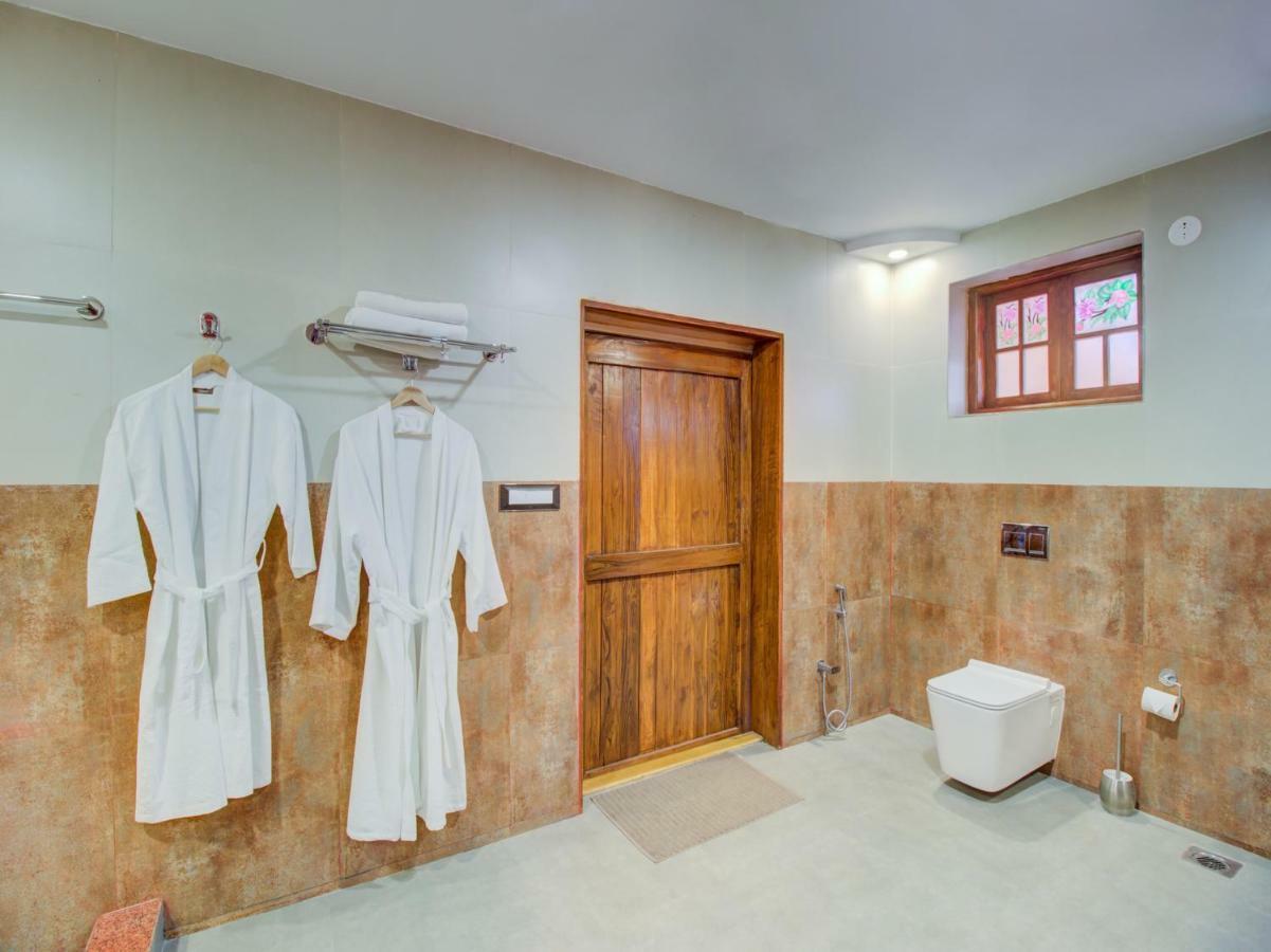 La Papa Resort Morjim Buitenkant foto