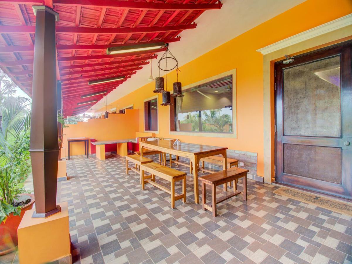 La Papa Resort Morjim Buitenkant foto